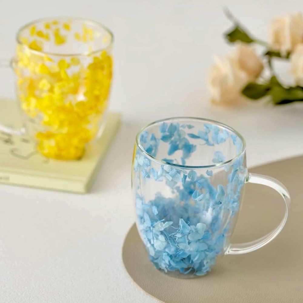 2 Glass Mugs - Loose Flowers between the Double Walls